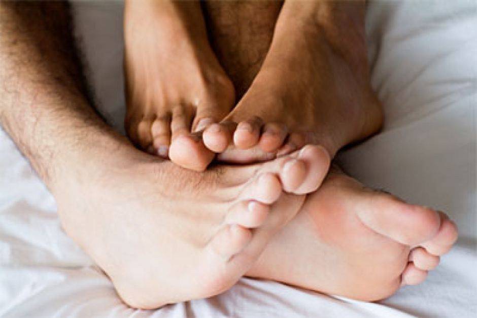 Worship alpha couples soles