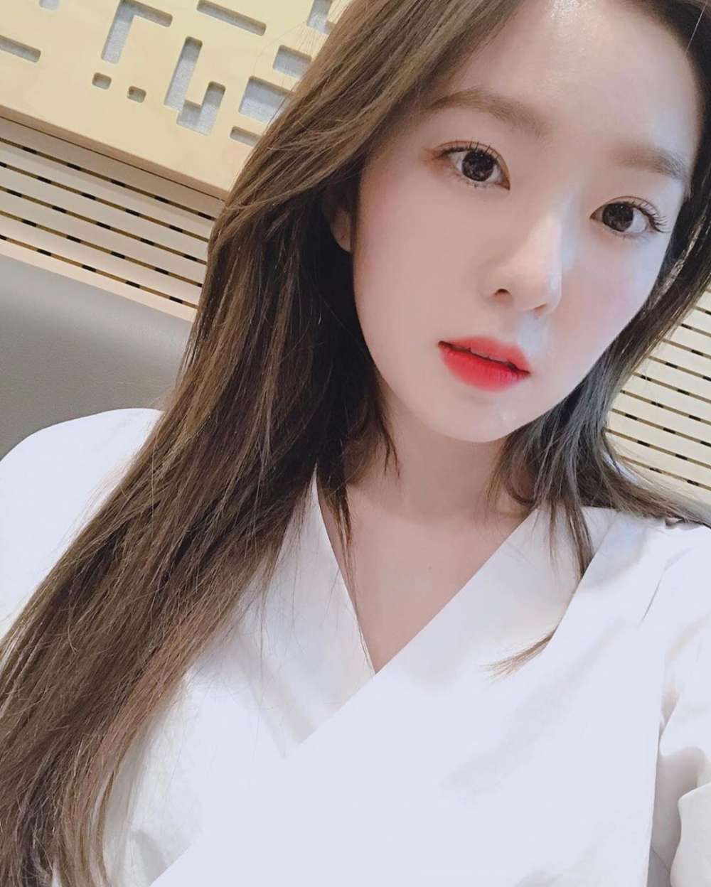 Potret Selfie Irene Red Velvet Yang Memukau Bikin Reveluv Ambyar