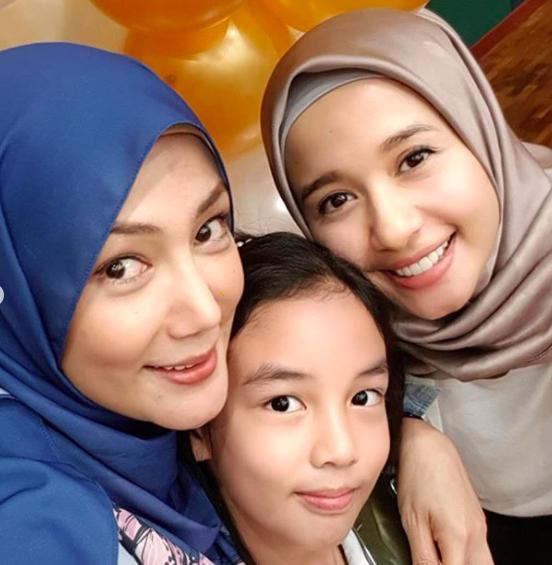 Mantan Istri Emran 10 Kekompakan Laudya Cynthia Bella Dan Erra Fazira