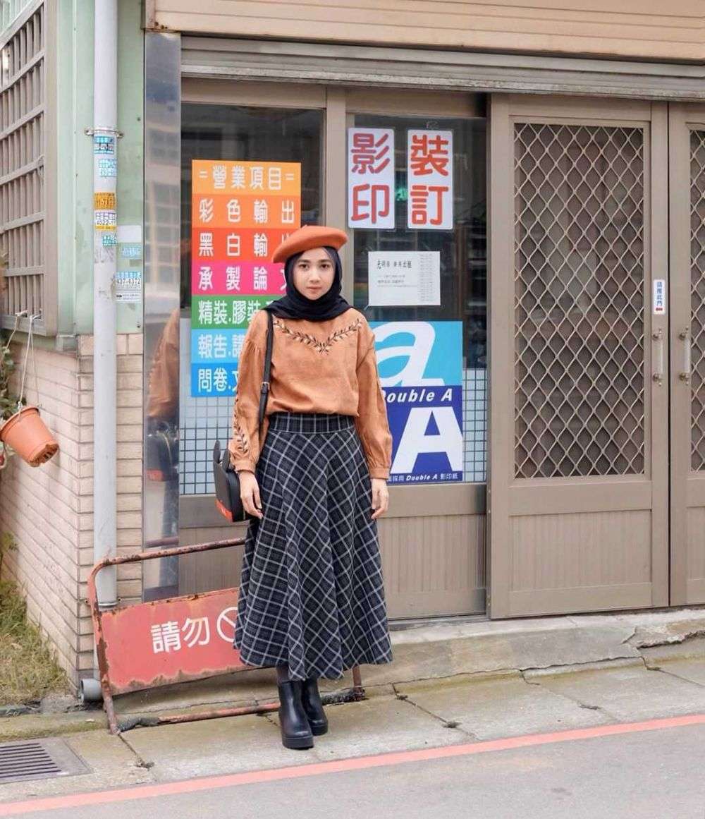 Inspirasi Outfit Hijab Street Style Ala Selebgram Richa Etika