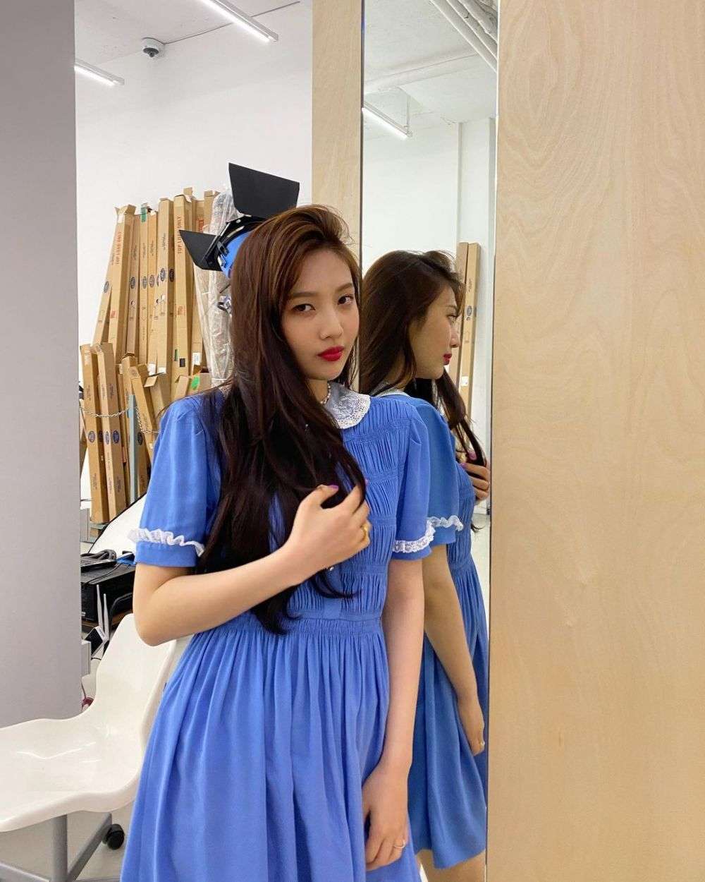 Inspirasi Outfit Dengan Mini Dress Ala Joy Red Velvet