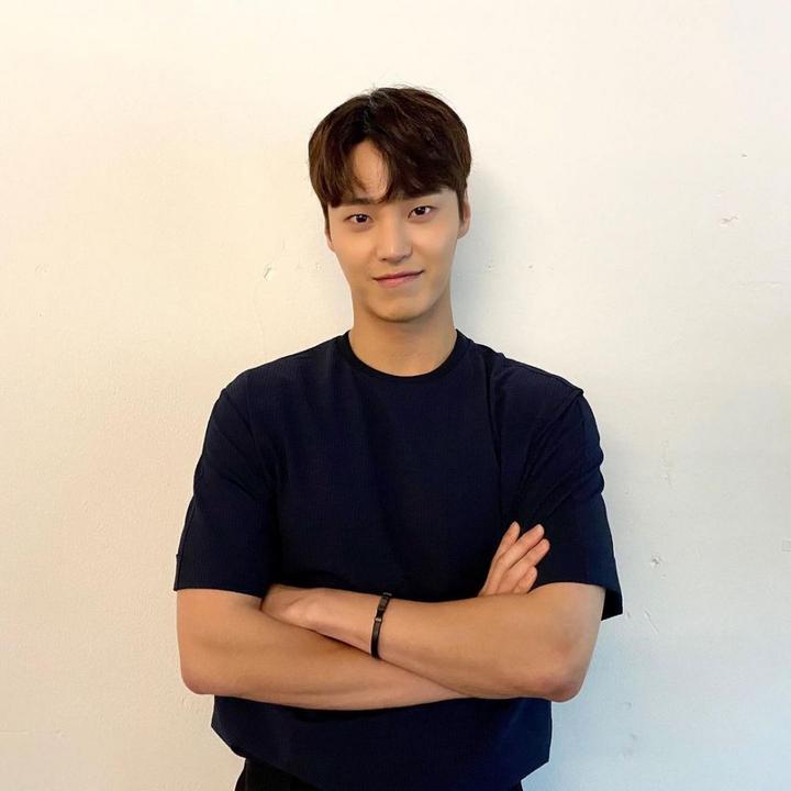 9 Fakta Peran Lee Tae Hwan Jadi Koki Di KDrama Thirty Nine