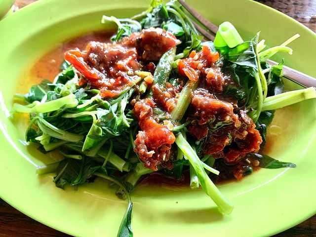 Resep Rujak Kangkung Khas Kuningan Nikmat Untuk Siang Hari