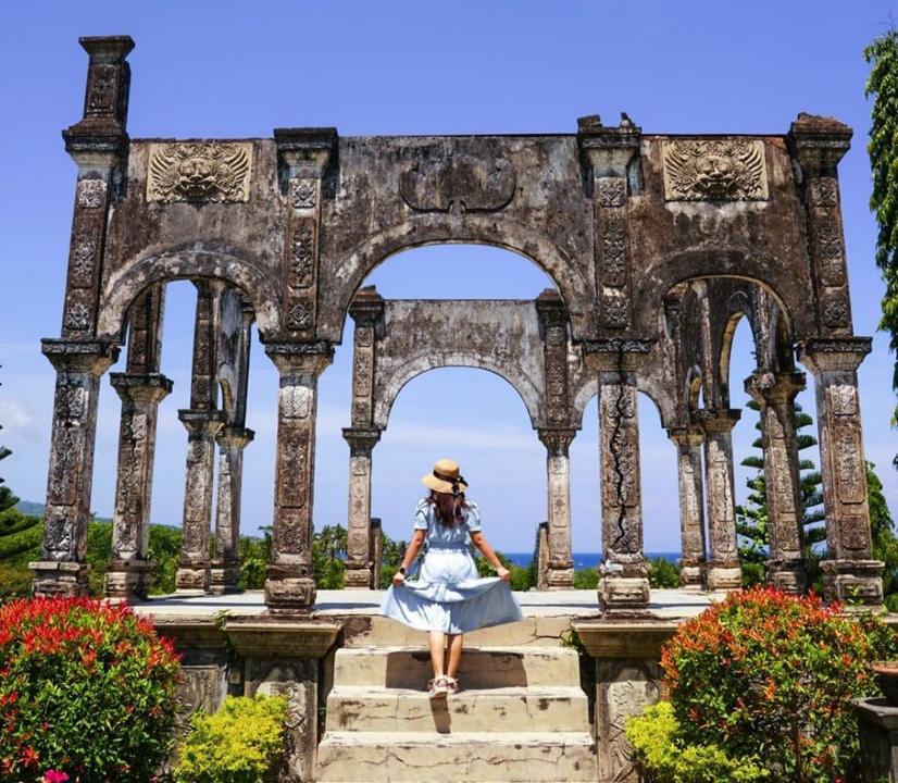 Pesona Taman Ujung Soekasada Karangasem Bali