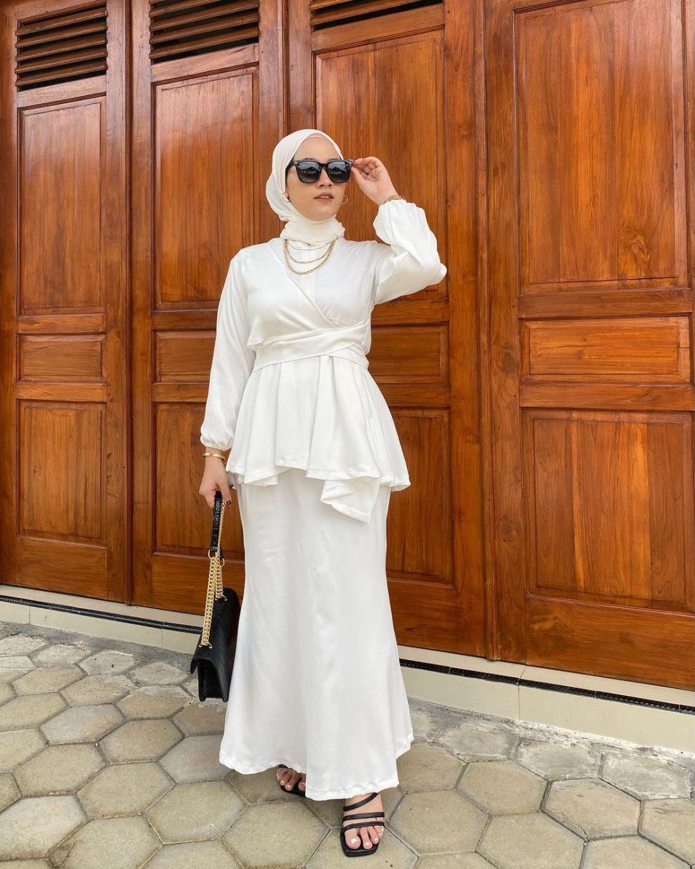 10 Referensi OOTD One Set Untuk Lebaran Elegan Banget