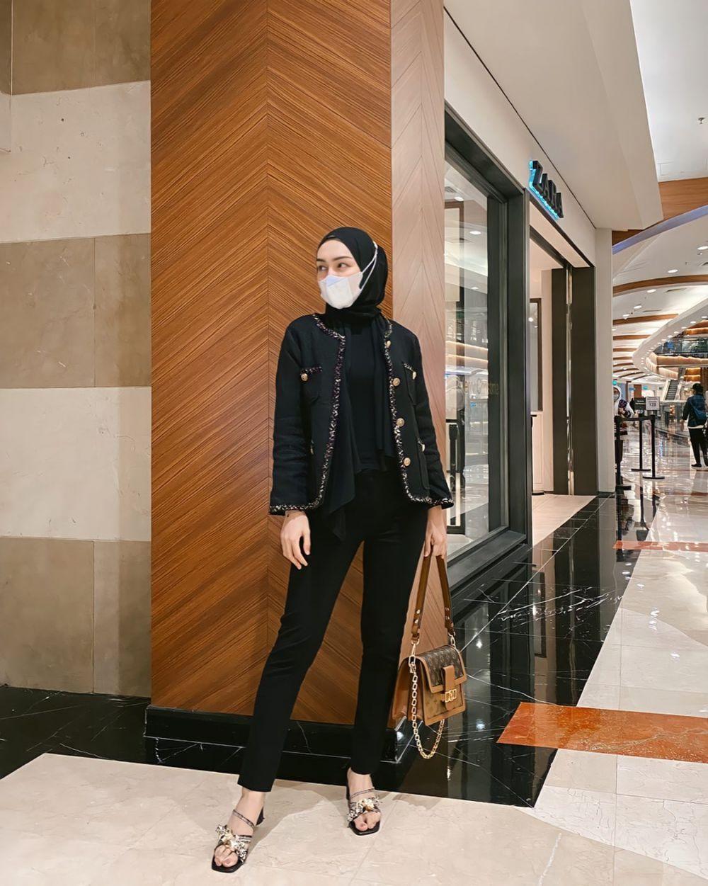 9 OOTD Cewek Mamba Ala Melody Prima