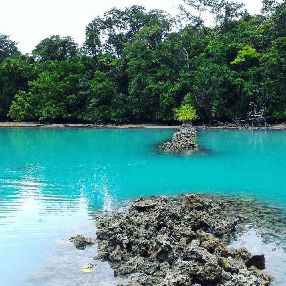 Pesona Desa Wisata Ngilngof Punya Pasir Putih Terhalus