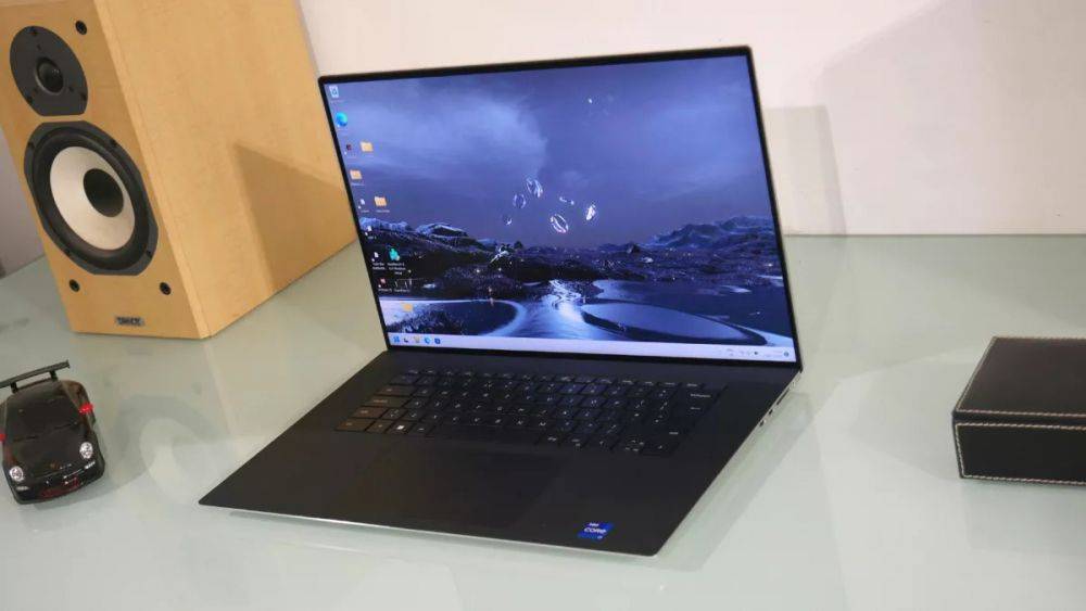 Spesifikasi Dan Harga Dell XPS 17 2022 Workstation Unggul