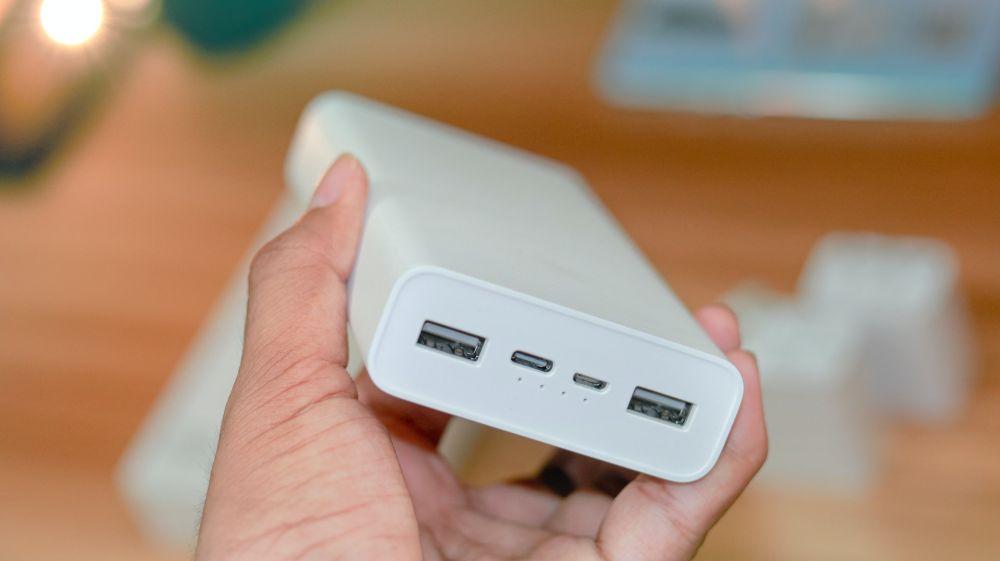 12 Rekomendasi Power Bank Terbaik 2023