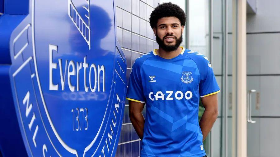 Pemain Termuda Yang Membela Everton Pada