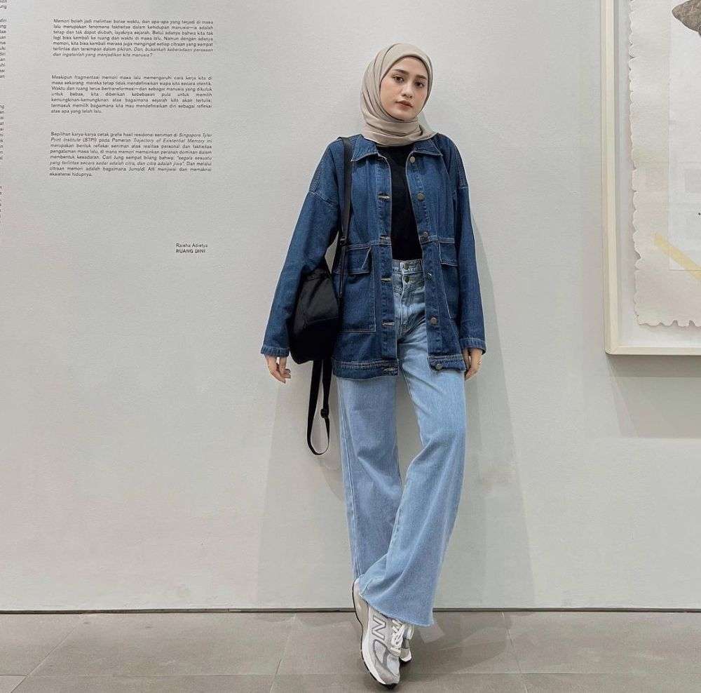 9 Ide Outfit Hijab Girls Day Out Selebgram Helmi Nursifah