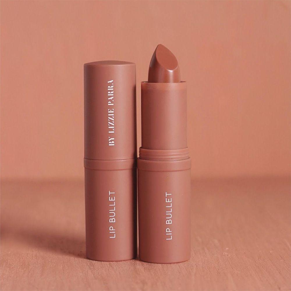 6 Produk Lipstik Nude Untuk Bibir Gelap Full Coverage