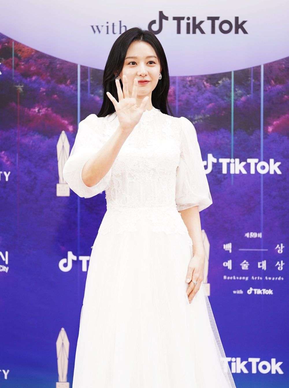 14 Aktris Korea Di Baeksang Arts Awards 2023 Bak Dewi