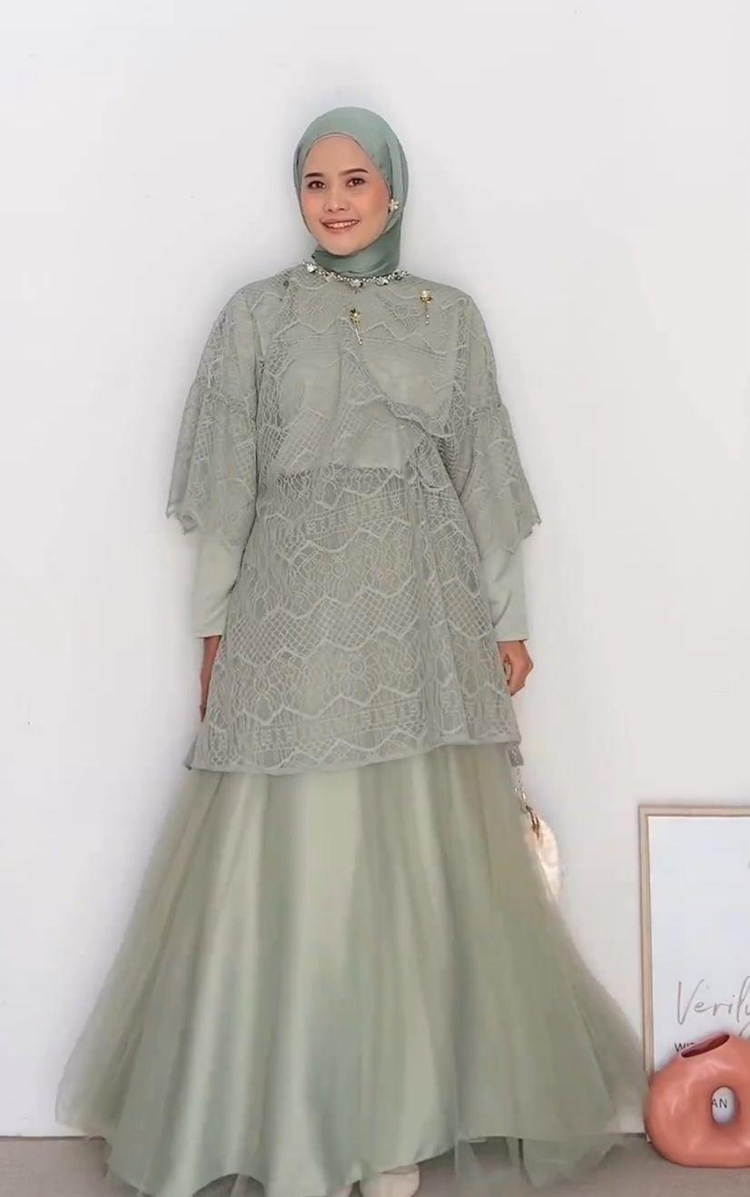 Referensi Dress Lebaran Warna Sage Green