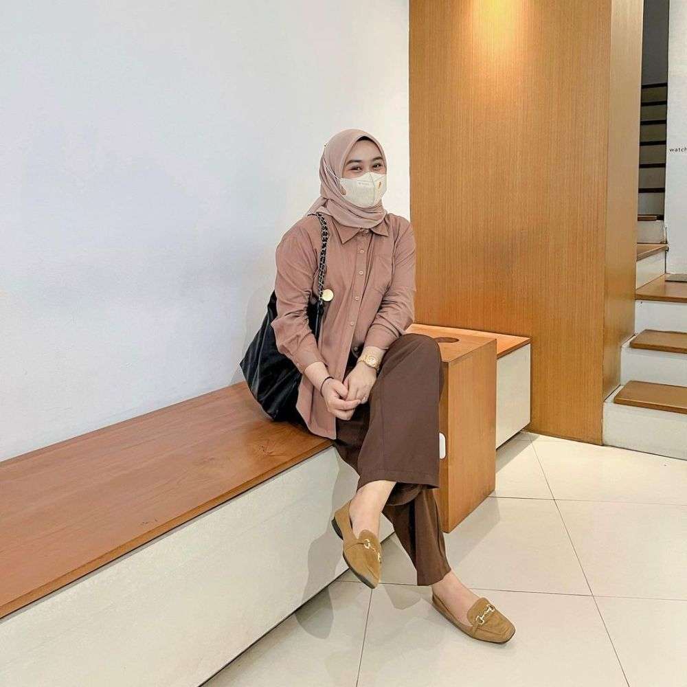 Ootd Hijab Dengan Kemeja Oversize Ala Adzara Afifah