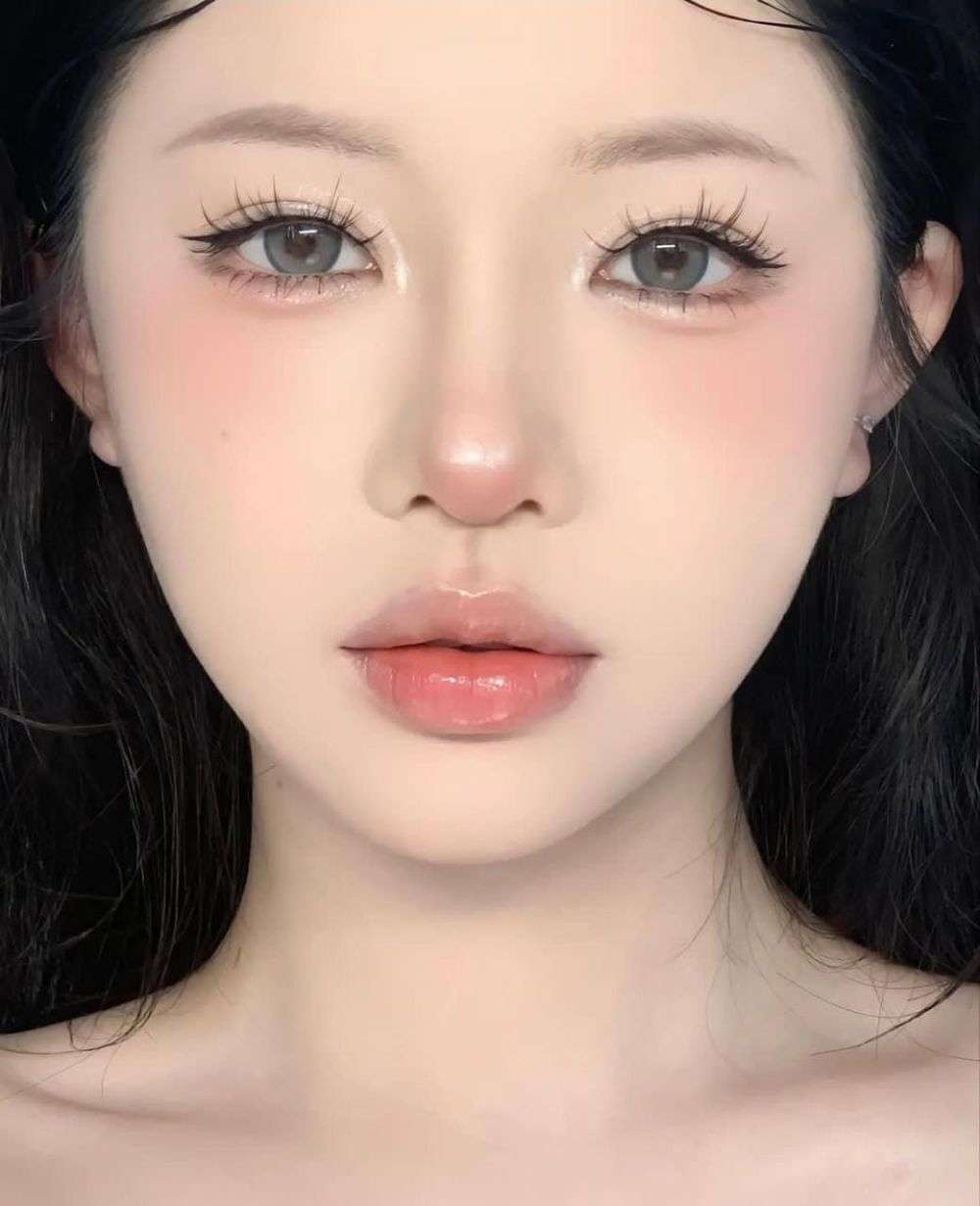 8 Tips Douyin Makeup Look Tren Make Up TikTok Yang Viral