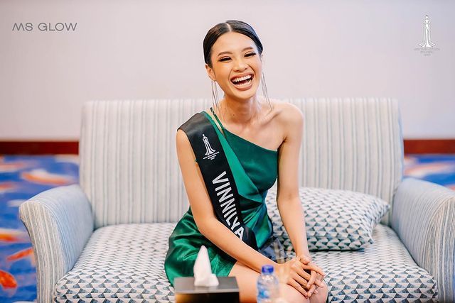 Potret Finalis Miss Mega Bintang Saat Deep Interview