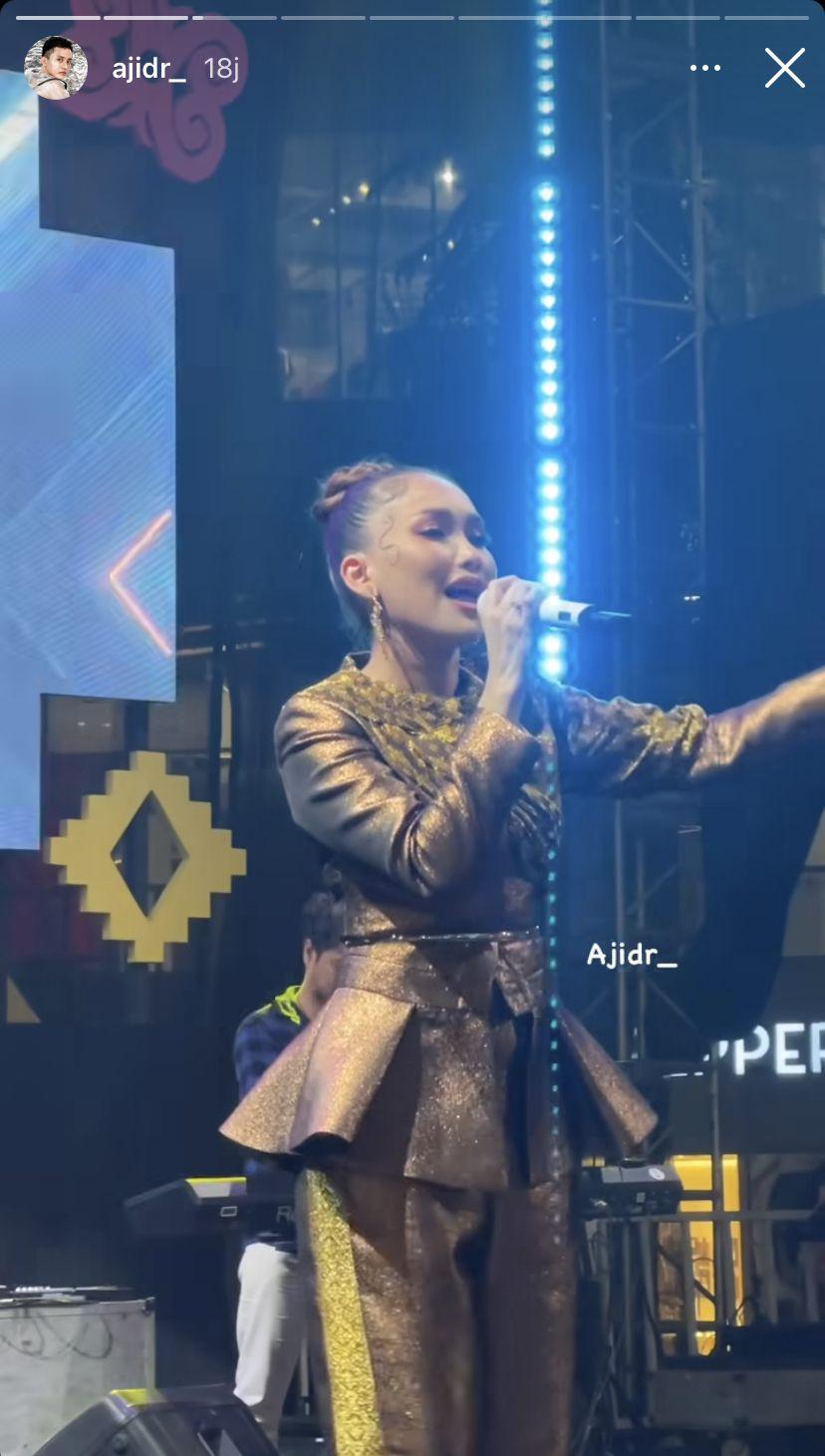 8 Potret Ayu Ting Ting Konser Di Acara Kemenparekraf