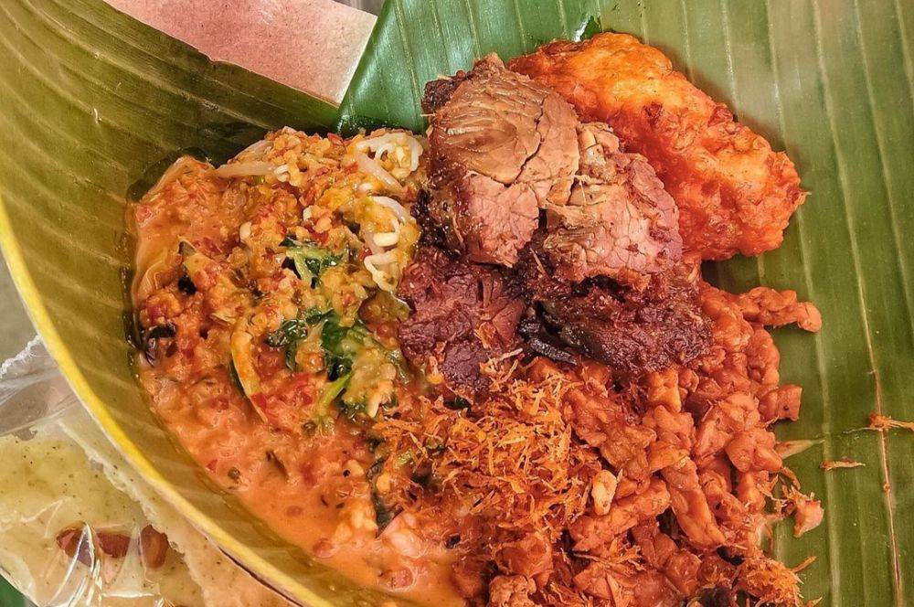 Rekomendasi Nasi Pecel Legendaris Di Surabaya