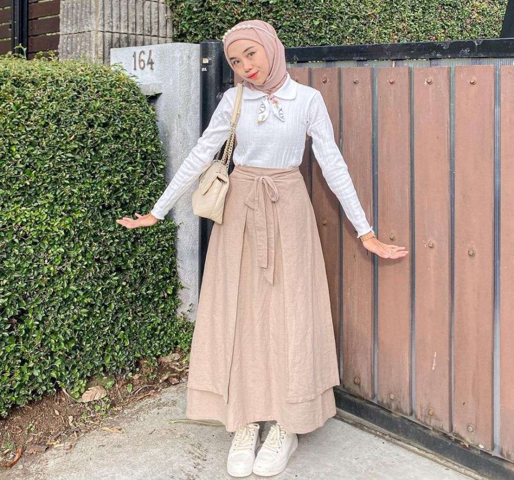 8 Inspirasi Outfit Hijab Bernuansa Earth Tone Ulya Salsabila