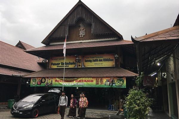 Pasar Tradisional Di Solo Terlengkap Buka Sampai Malam