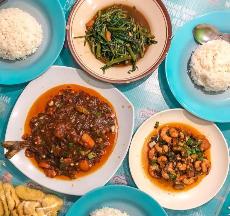 Rekomendasi Tempat Makan Seafood Di Bandung