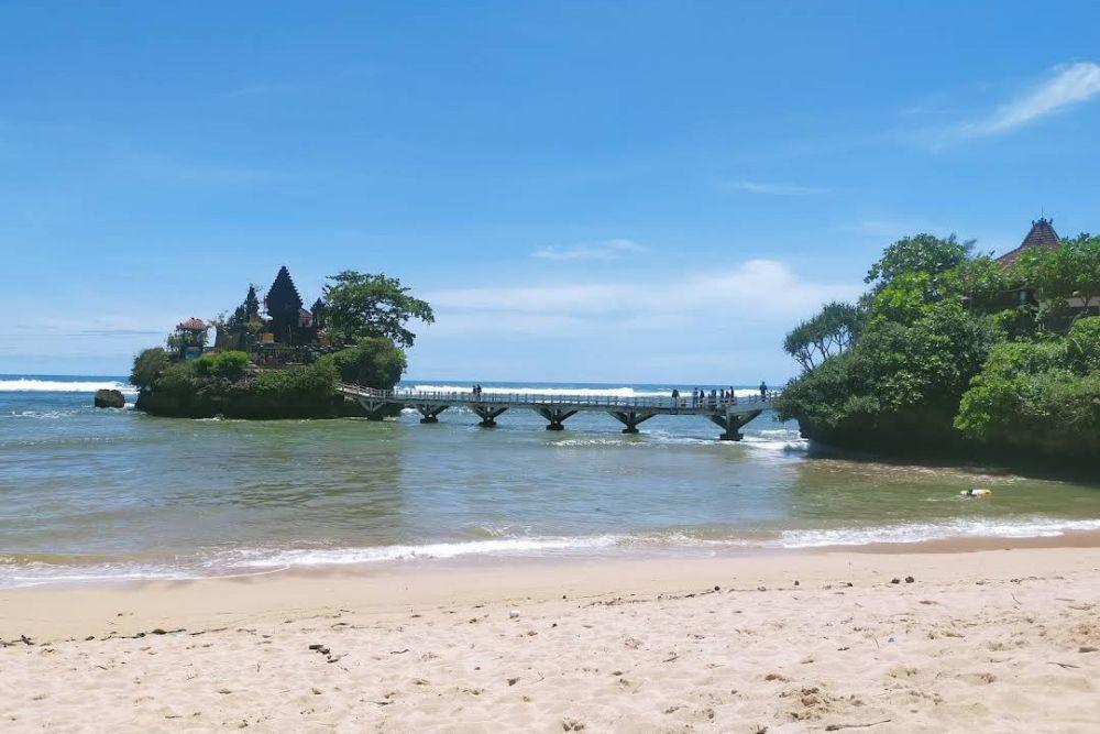 Cara Ke Pantai Balekambang Dan Sendangbiru Naik Bis Damri