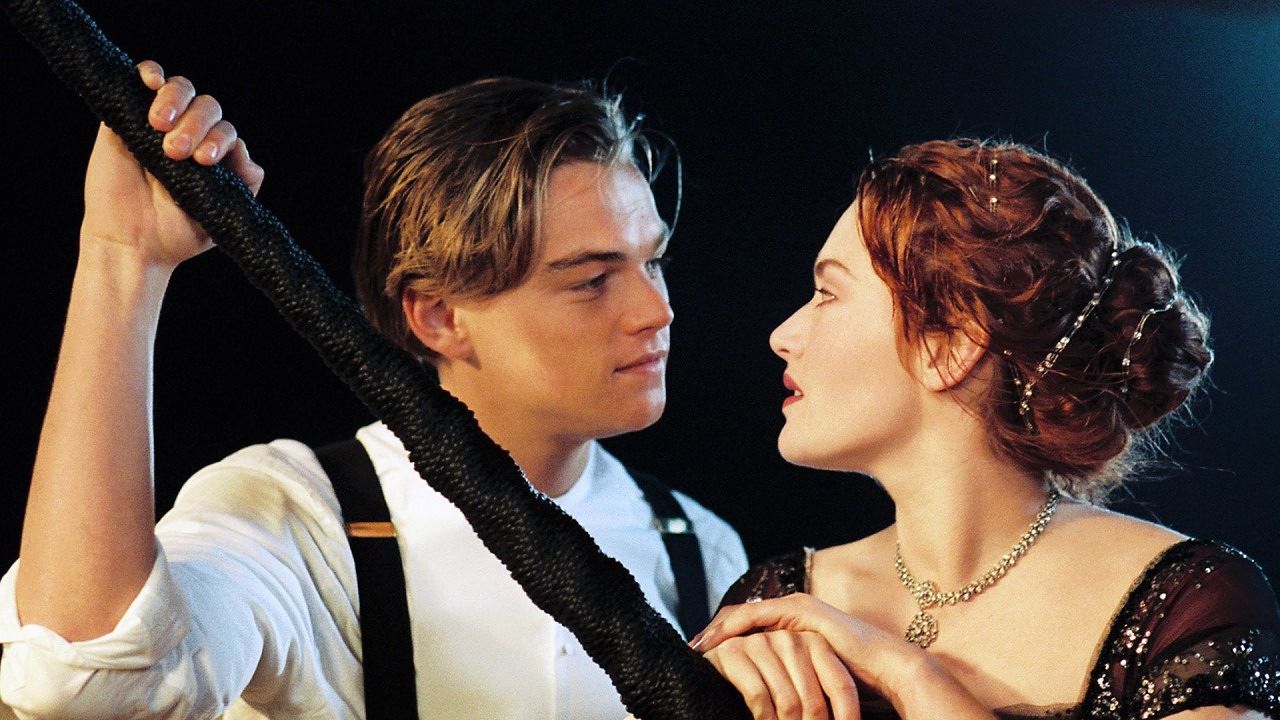 header-was-rose-just-imagining-things-fan-theory-proposes-that-titanic-s-jack-wasn-t-even-real-jpeg-240931-8624a6f5d1ffbd80ae65b6d3668b3cf3.jpg