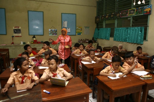 indonesia-f-0324-scuola-7bc5e551afc2baedcf43e67226bdaf73.jpg