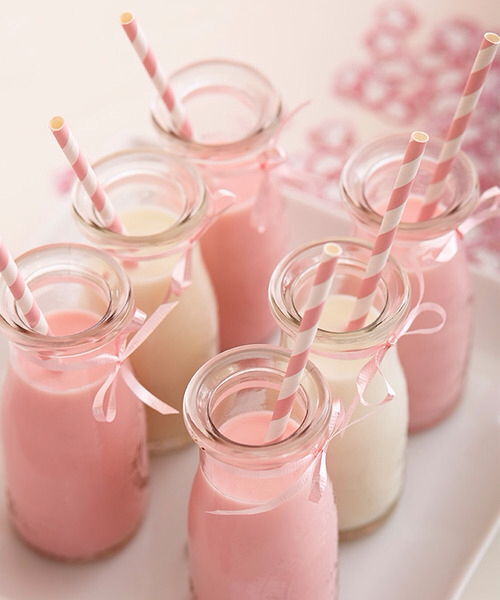 bottles-cute-milk-milkshakes-favimcom-1623818-b11e78430a386313bdf5f981db92520e.jpg