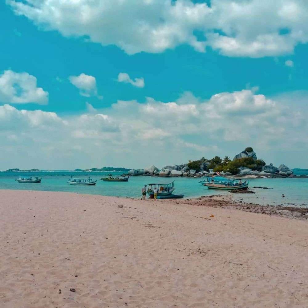 Wisata Pantai Di Bangka Belitung Yang Wajib Masuk Daftar Liburanmu