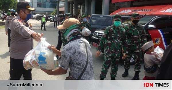 Polda Kaltim Dan Kodam Vi Mulawarman Bagikan Ribuan Paket Sembako