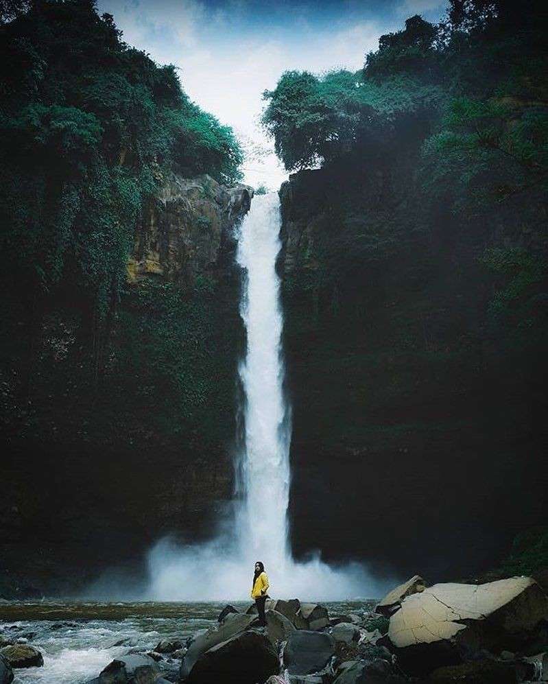 Air Terjun Ini Terkenal Angker Di Jawa Timur Suasananya Mistis Abis