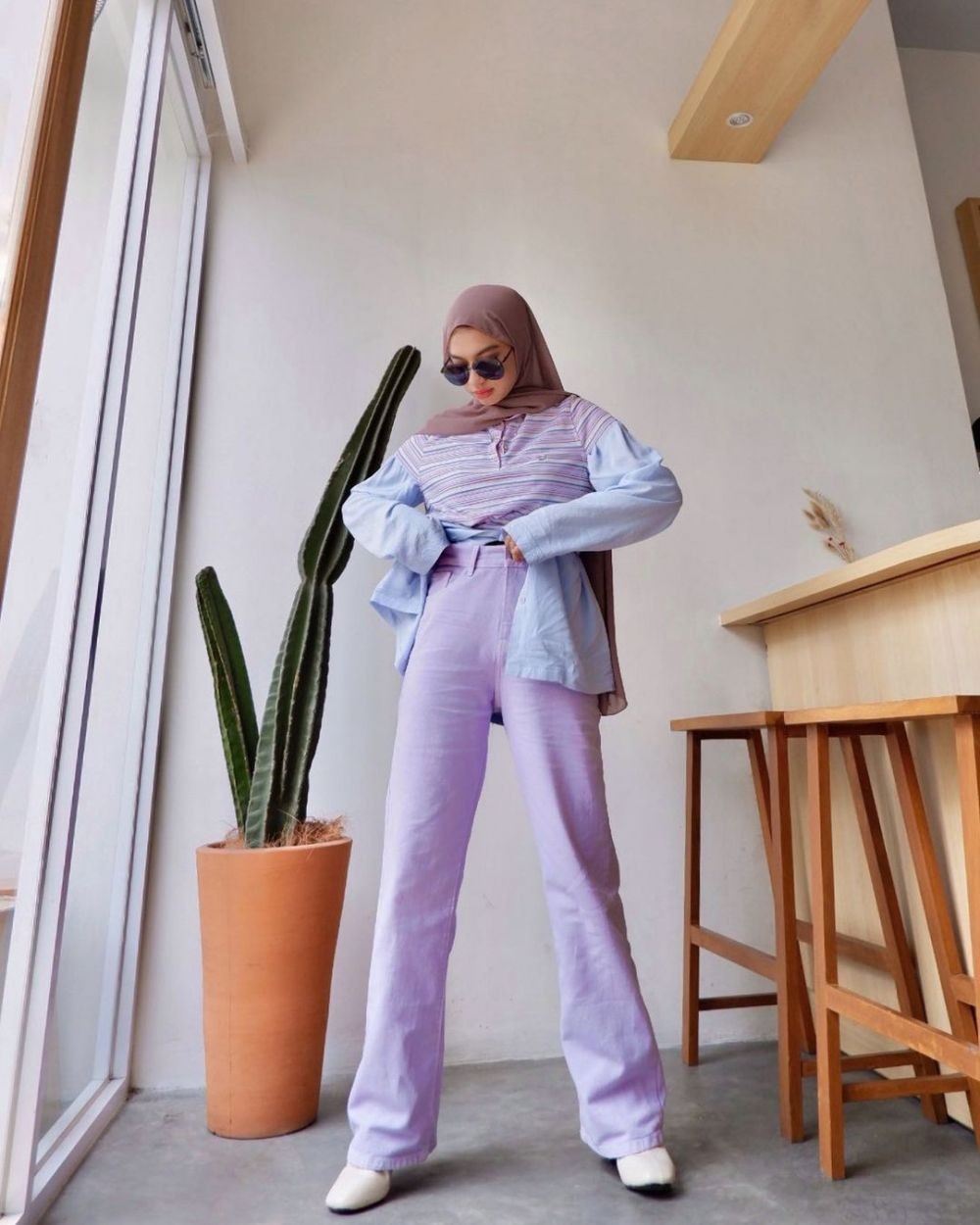 9 Ide OOTD Hijab Warna Lilac Kekinian Dan Insagramable