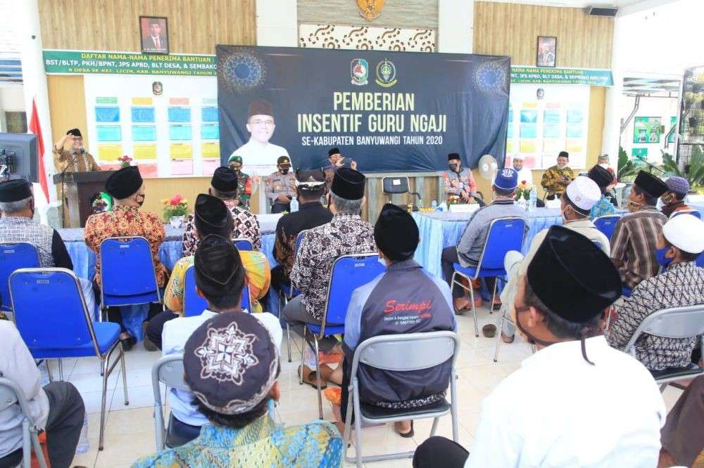 Insentif Guru Ngaji Naik Pemkab Banyuwangi Salurkan Rp7 5 Miliar