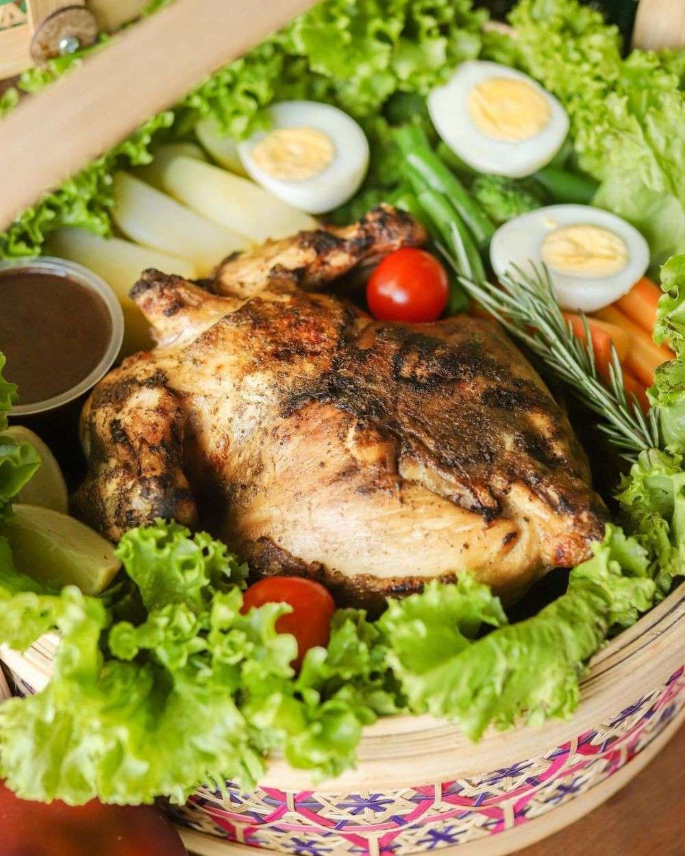 10 Makanan Khas Indonesia Yang Disajikan Saat Natal