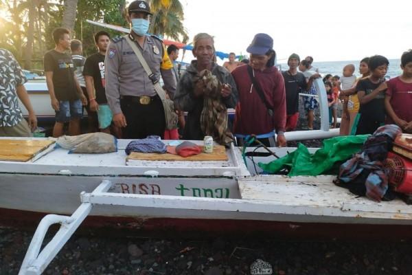 Nelayan Sulawesi Terombang Ambing Ditemukan Di Karangasem