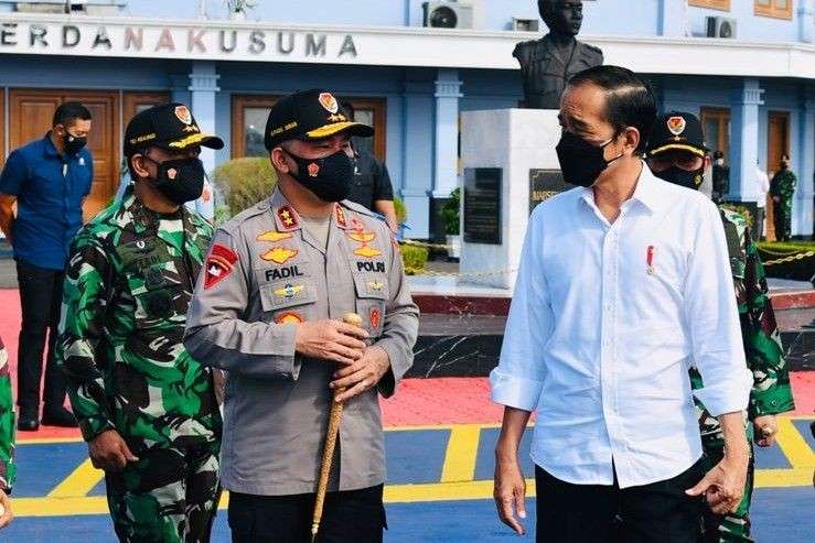 Jokowi Terbang Ke Cilacap Tanam Mangrove Hingga Ke Sma Neger