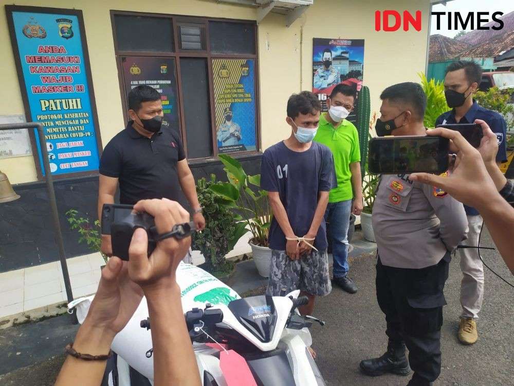 Terekam Video Dan Viral Aksi Bajing Loncat DItangkap