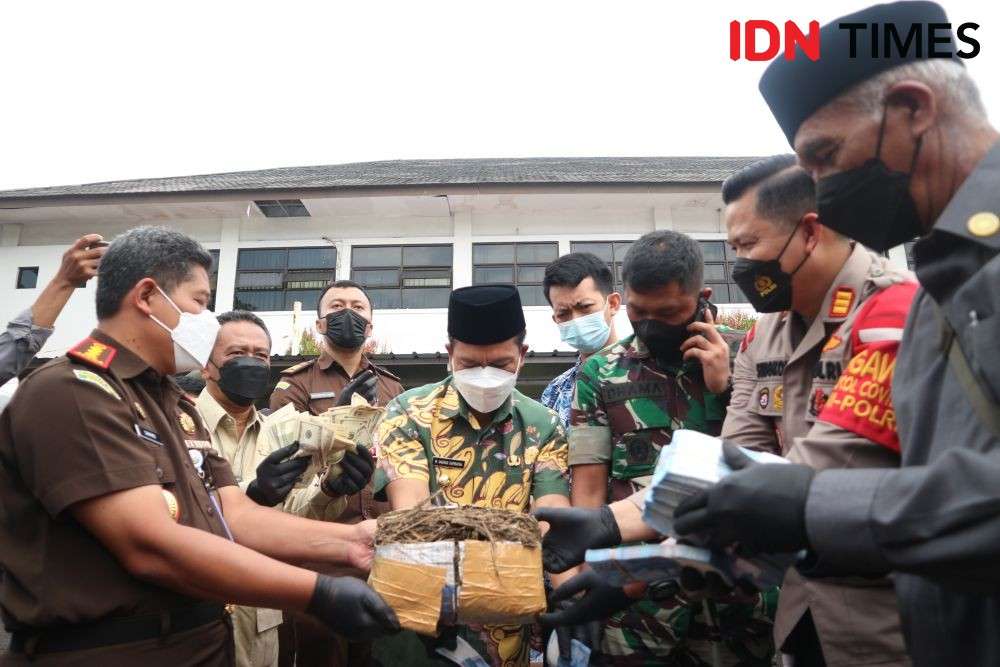 Jenis Barang Bukti Tindak Pidana Di Bandung Dimusnahkan