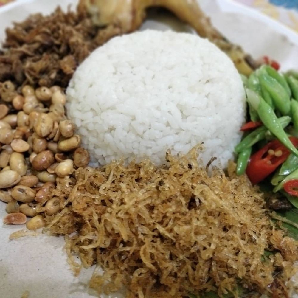 Makanan Khas Mandalika Lombok Yang Wajib Masuk Bucket List