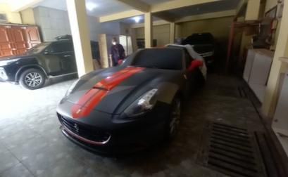 Mobil Ferrari Indra Kenz Di Medan Juga Disita Polisi