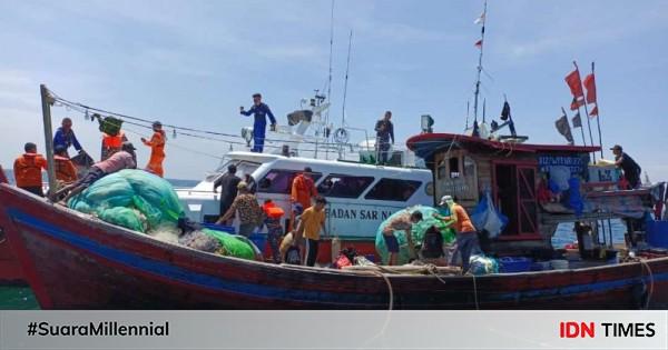 Kapal Pengangkut Pmi Ilegal Karam Di Tanjung Siapi