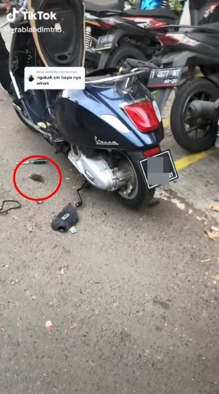 Jarang Dipakai Motor Vespa Matik Ini Jadi Sarang Tikus Dan Bikin Panik My XXX Hot Girl