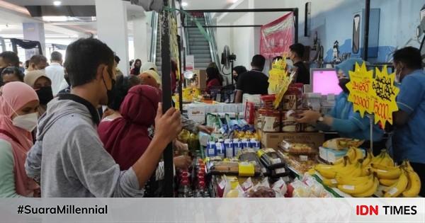 Warga Balikpapan Antusias Serbu Pasar Murah Di BOS