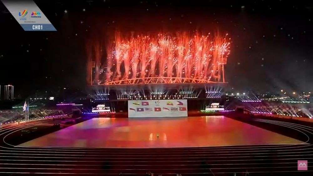 11 Potret Keren Upacara Pembukaan SEA Games 2021