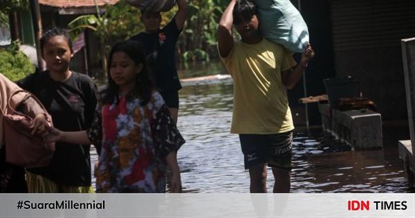 Banjir Rob Pekalongan Wisata Laut Ditutup Masih Ada 160 Pe