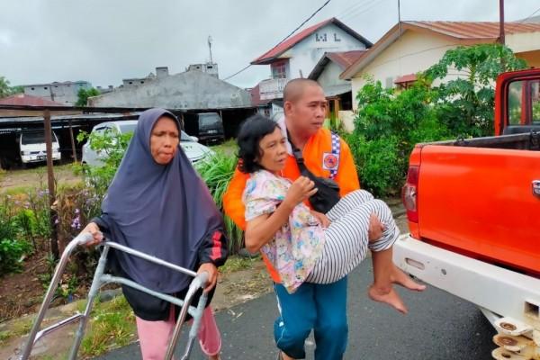 Bengkulu Dikepung Banjir Lima Kecamatan Dan Ratusan Rumah