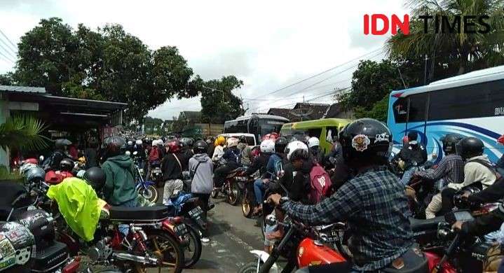 Daftar Provinsi Dengan Jumlah Sepeda Motor Terbanyak