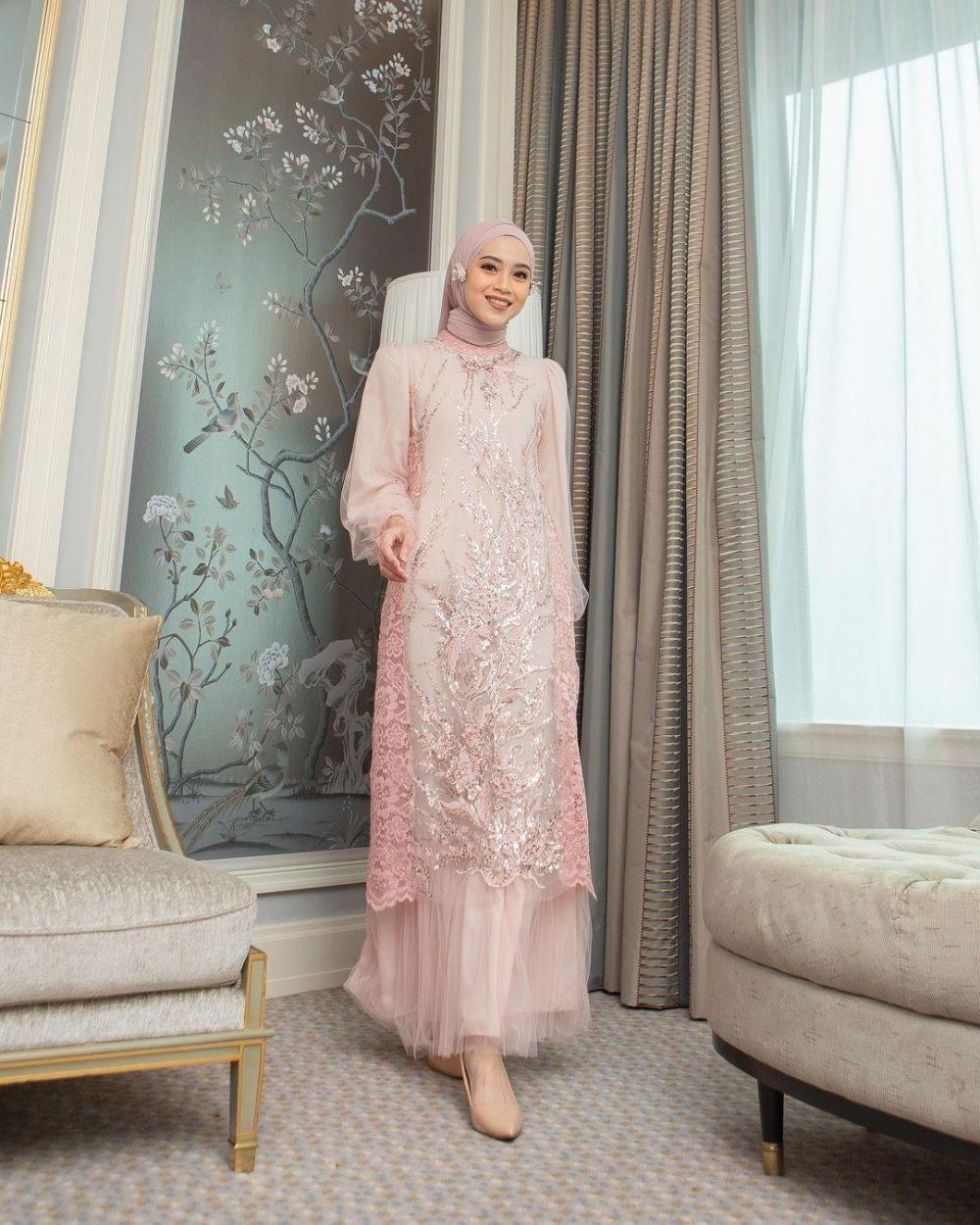 Model Gamis Brokat Modern Hits Di Mana Favoritmu